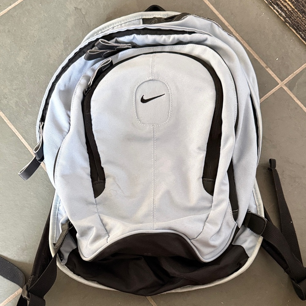 Nike 90s Y2K Light Gray and Black Backpack, great condition